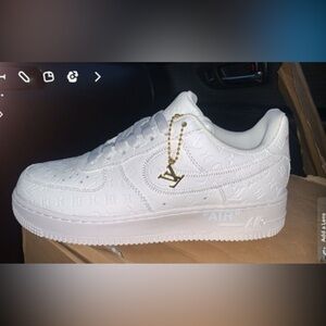 LV AirForce 1s since 8 NEVER WORN